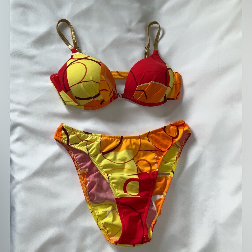 Venus - Bikini 👙